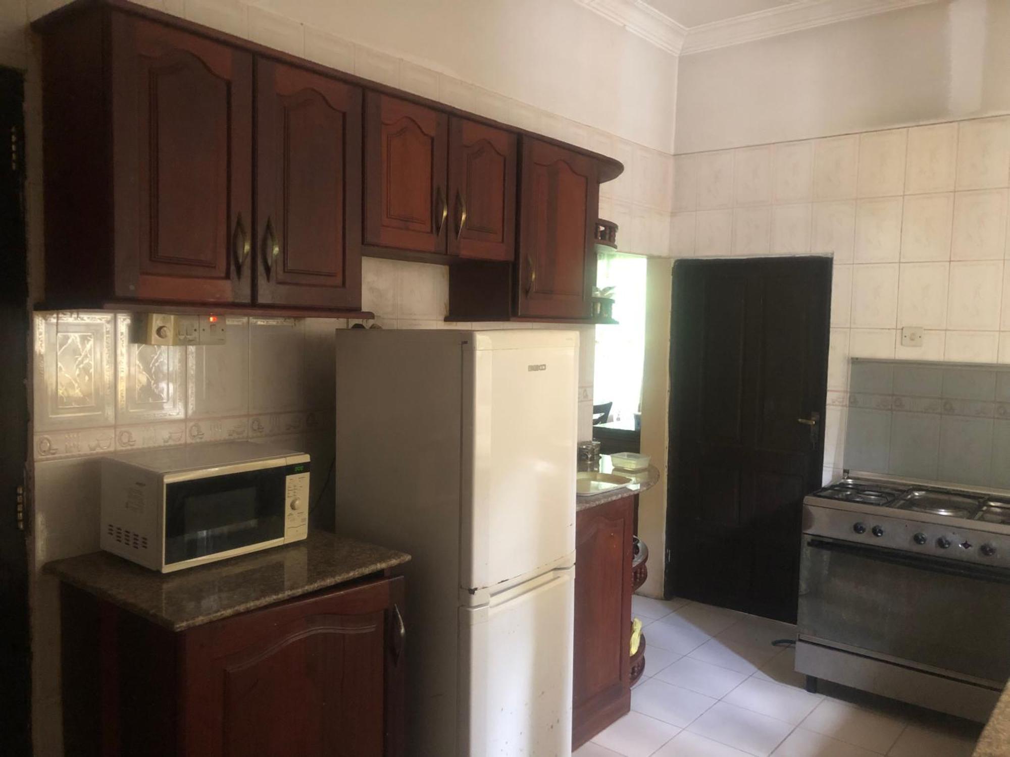 Tatys Homestay Dar es Salaam Eksteriør billede