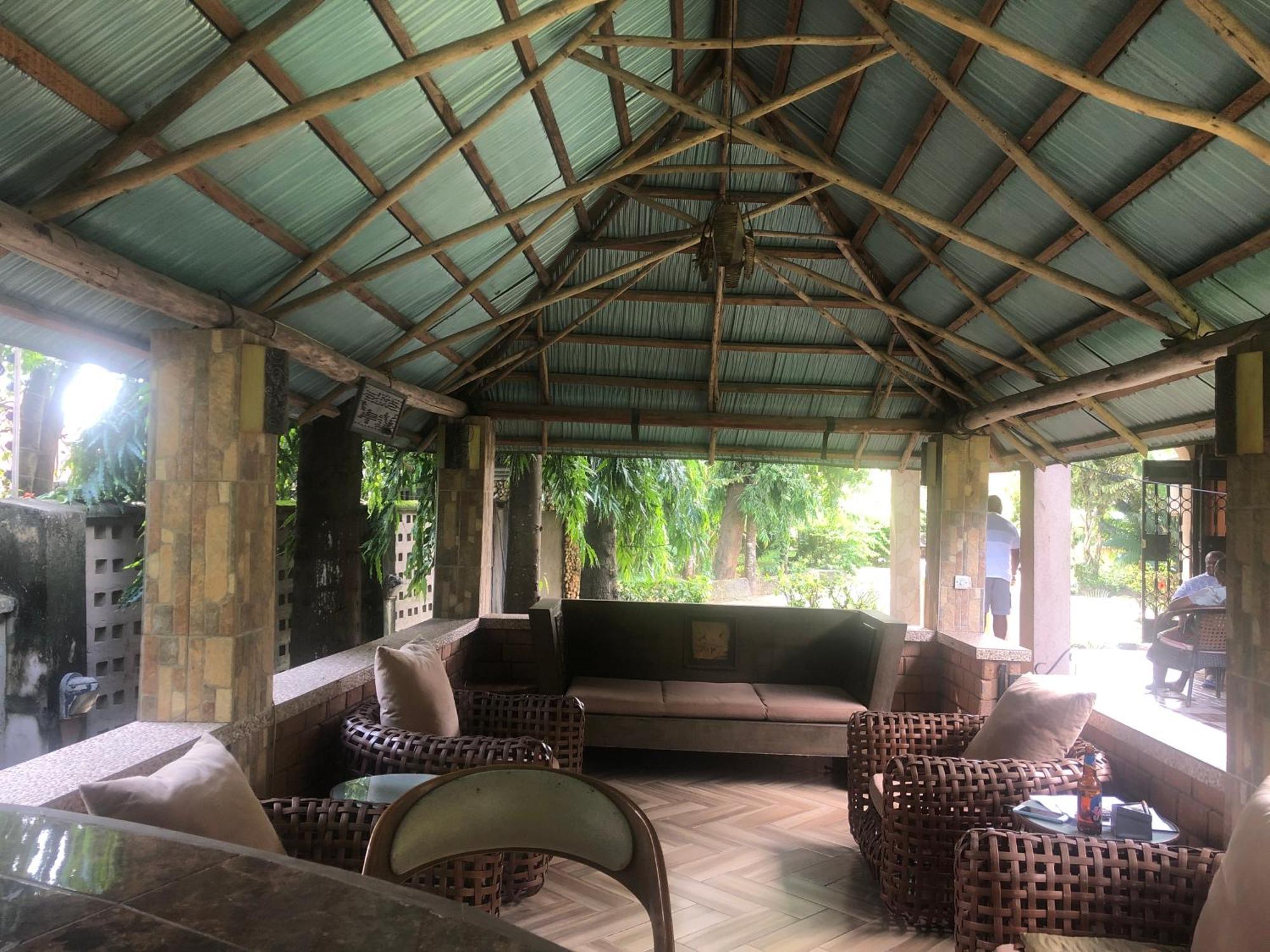 Tatys Homestay Dar es Salaam Eksteriør billede
