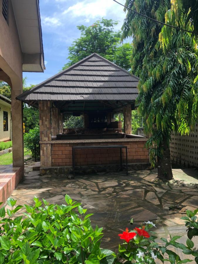 Tatys Homestay Dar es Salaam Eksteriør billede